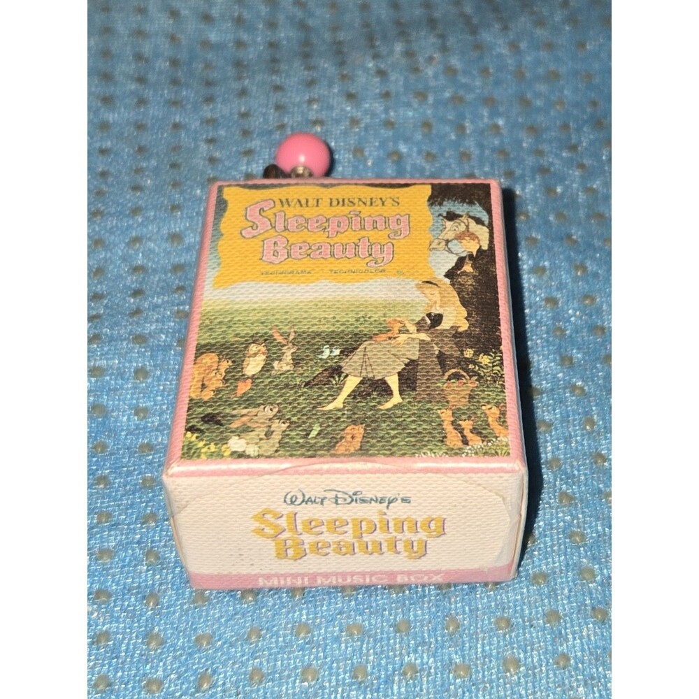 Walt Disney's 1952 Re-release Sleeping Beauty 3" Vintage Rare Great Condition